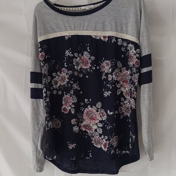 Maurice top tees long sleeves women's size XL - Picture 3 of 5